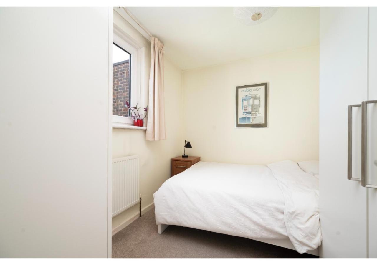 Casa vacanze Chic 3-br Welll Located In Islington *