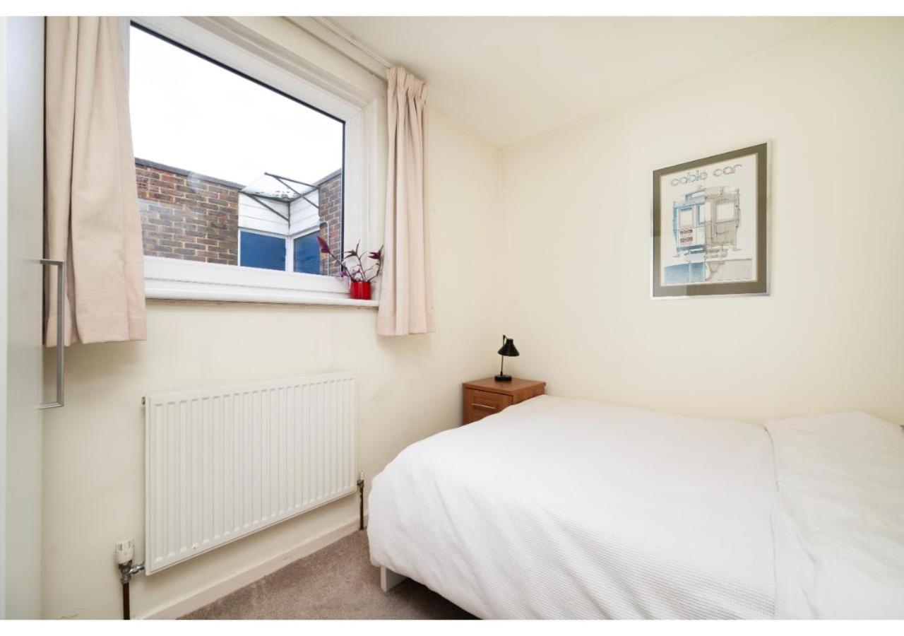 Casa vacanze Chic 3-br Welll Located In Islington